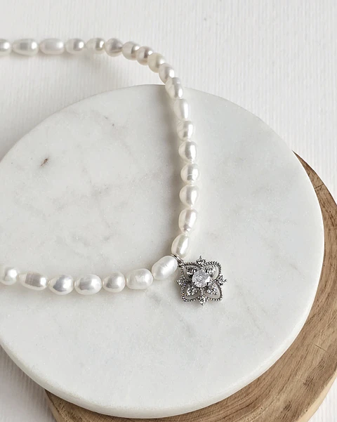 Choker perlas colgante vintage 2