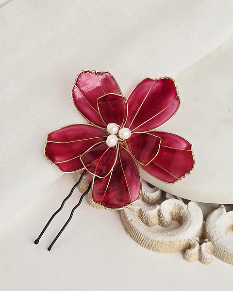 Pin flor frambuesa perlas