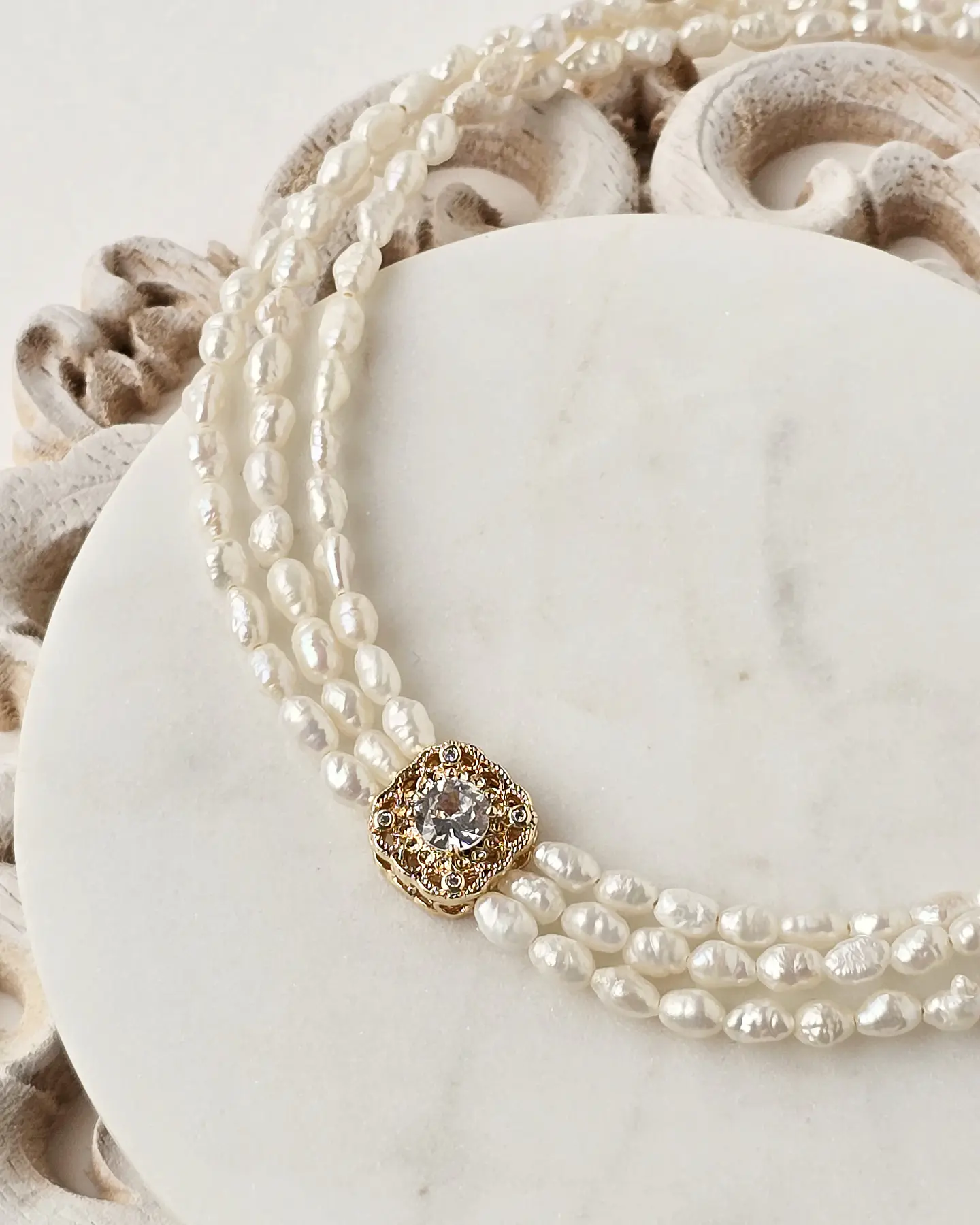 Choker tres corridas con centro vintage 1