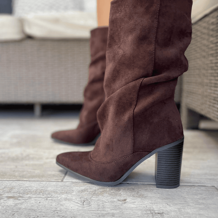 BOTA CLARA CHOCOLATE  1