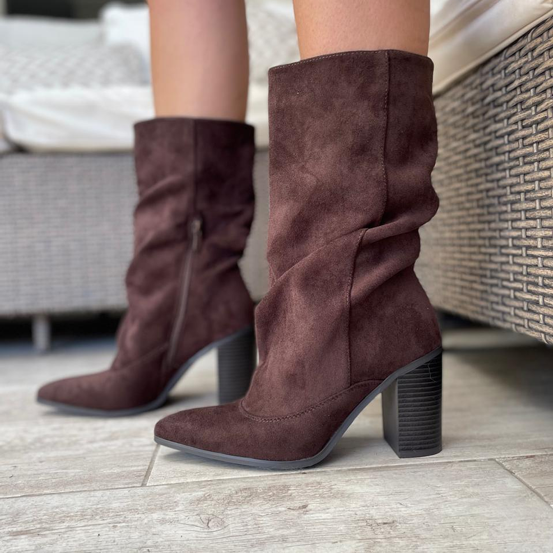 BOTA CLARA CHOCOLATE  2