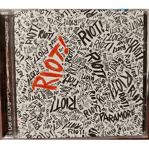 Paramore – Riot!
