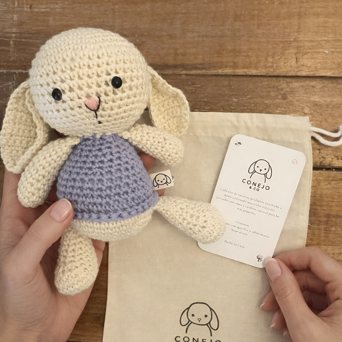 Figura Conejito Celeste 4