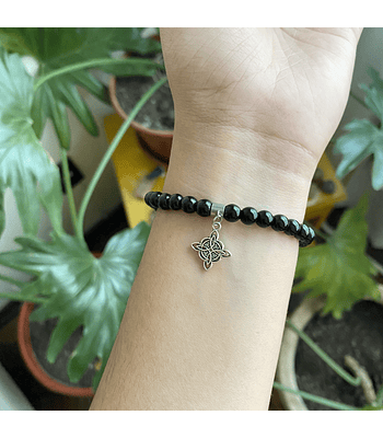 Pulsera nudo de bruja