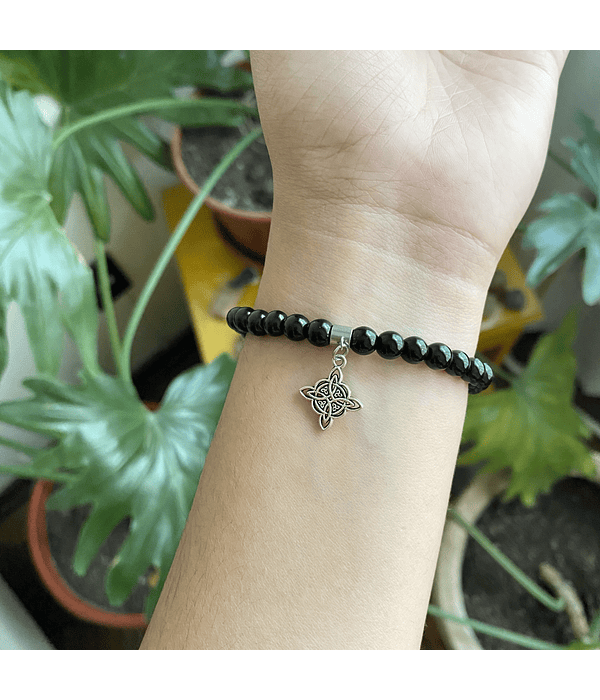 Pulsera nudo de bruja
