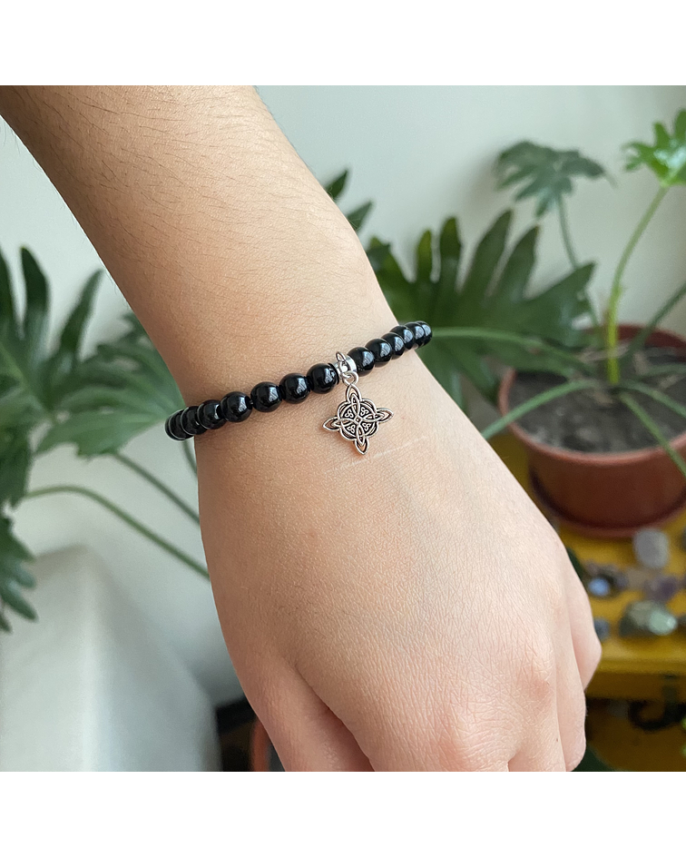 Pulsera nudo de bruja