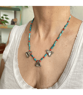 Collar turquesa, coral y plata