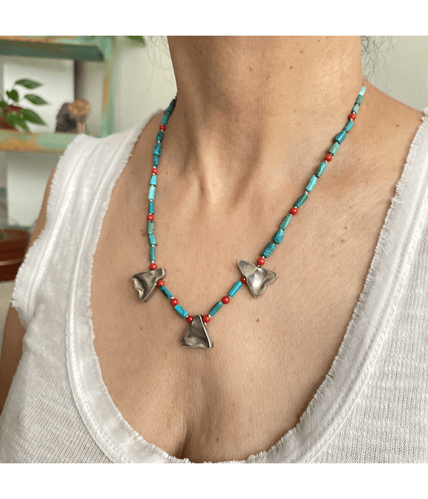 Collar turquesa, coral y plata