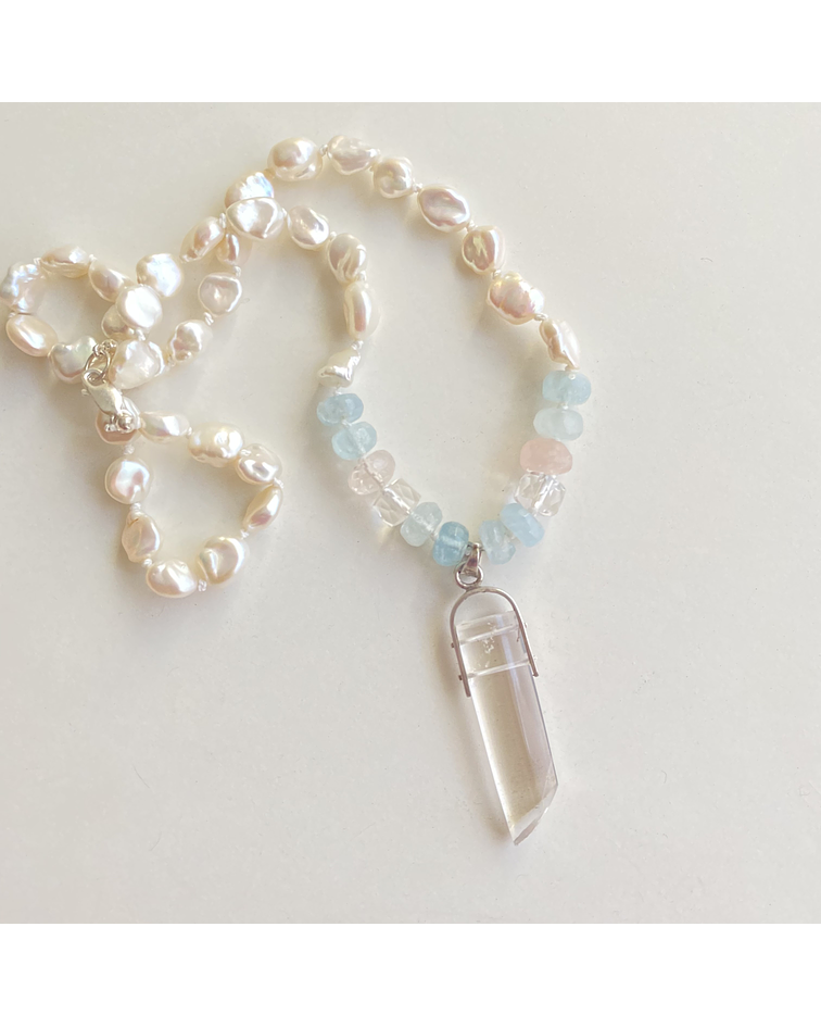 Collar perlas de rio, aguamarina y cuarzo cristal 