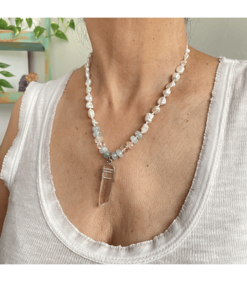 Collar perlas de rio, aguamarina y cuarzo cristal 