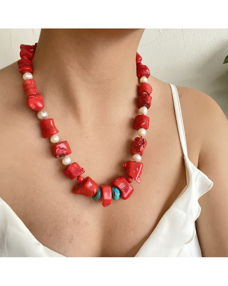 Collar coral, perlas y turquesa 