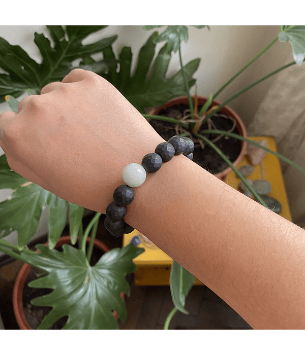 Pulsera turmalina negra con jade 10mm