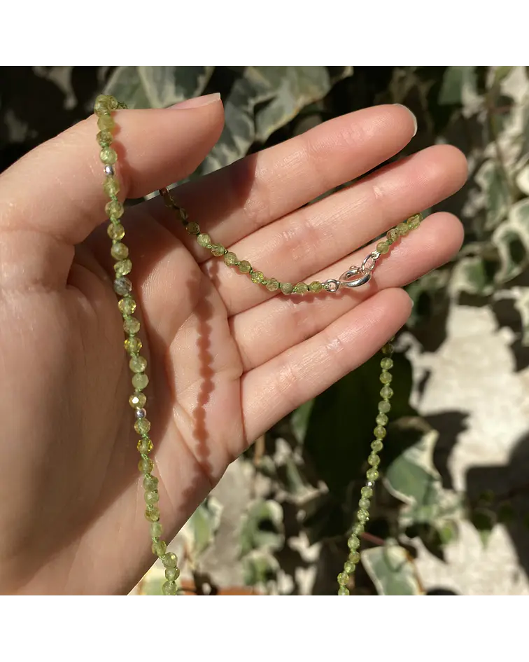 Collar peridoto