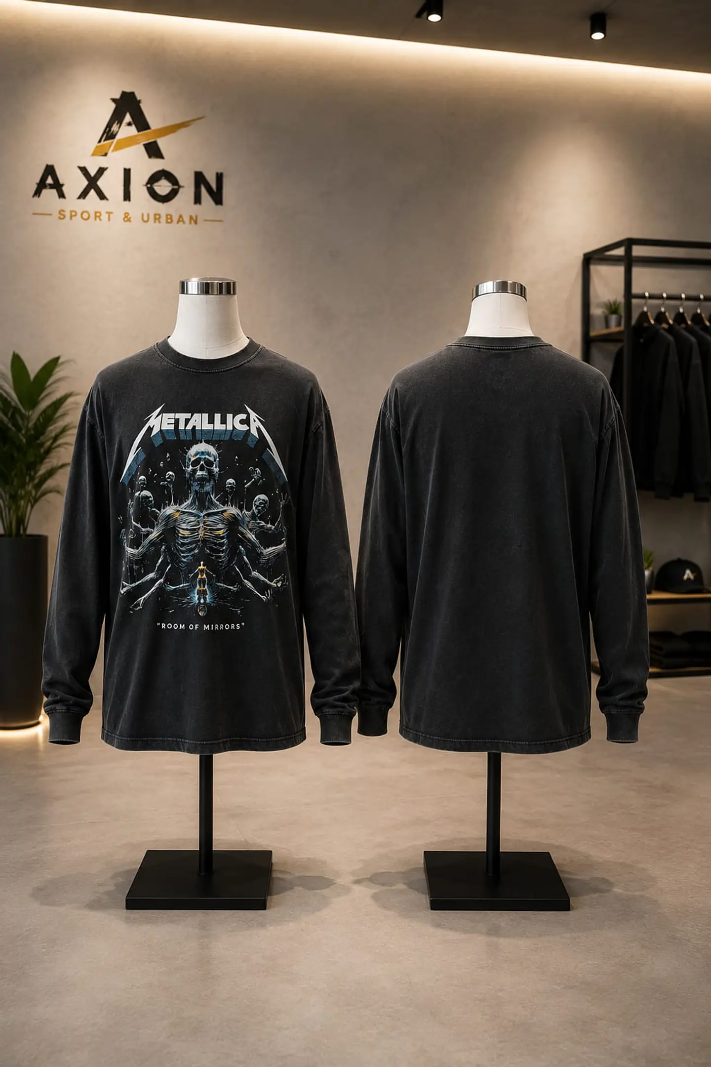 Polera Negra Manga Larga Estampada 1