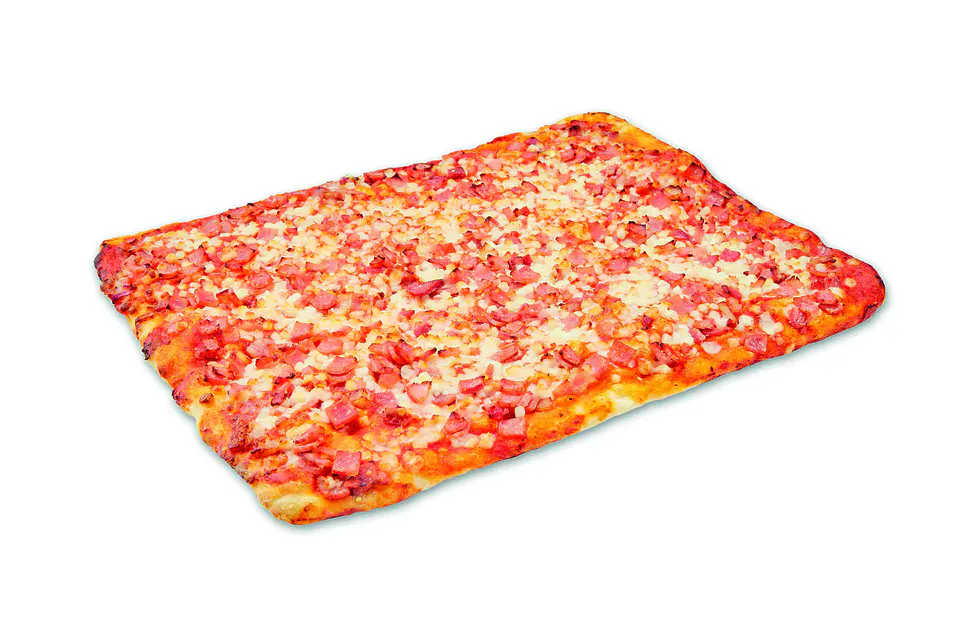 Pizza de Fiambre e Bacon 1