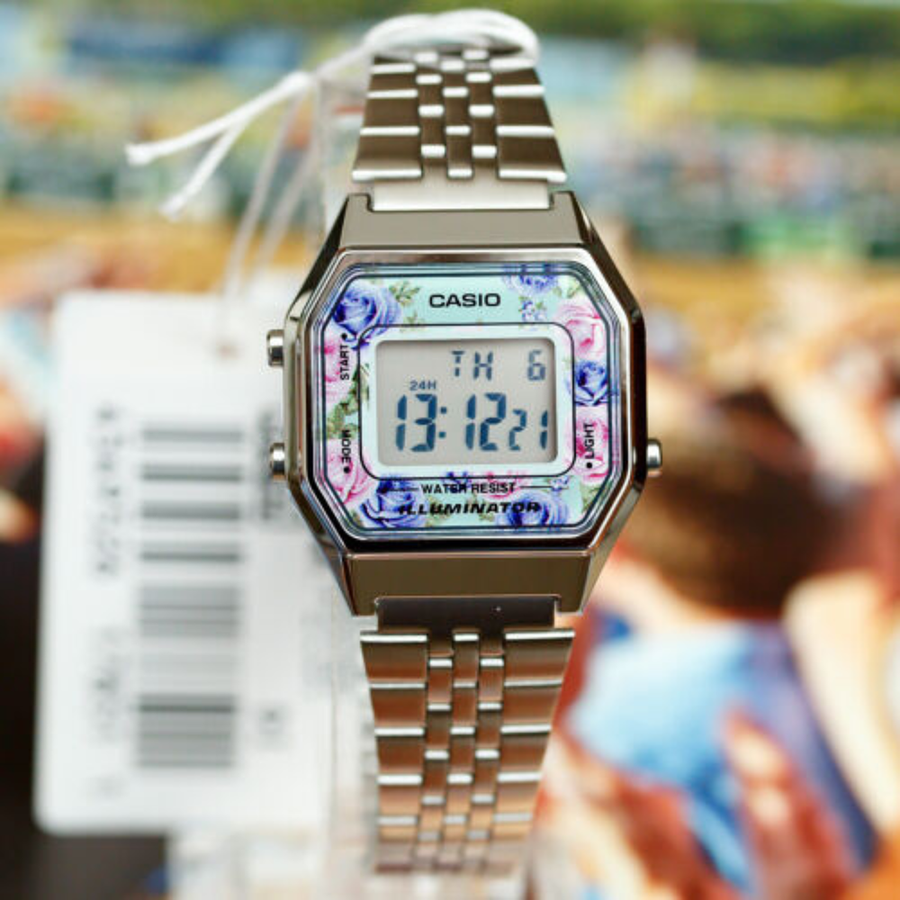 Reloj Casio vintage Modelo LA-680WA-2C