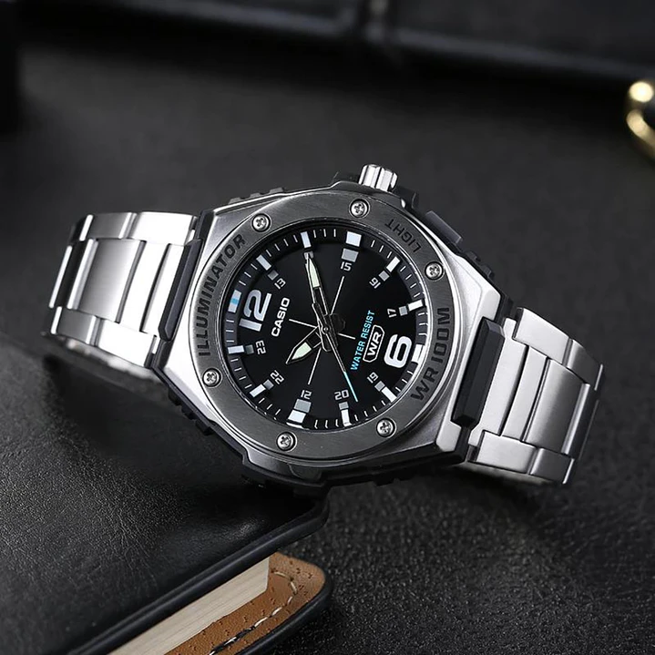 Reloj Casio hombre Modelo MWA-100HD-1AV 2