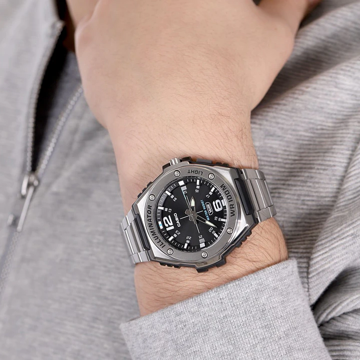Reloj Casio hombre Modelo MWA-100HD-1AV 3