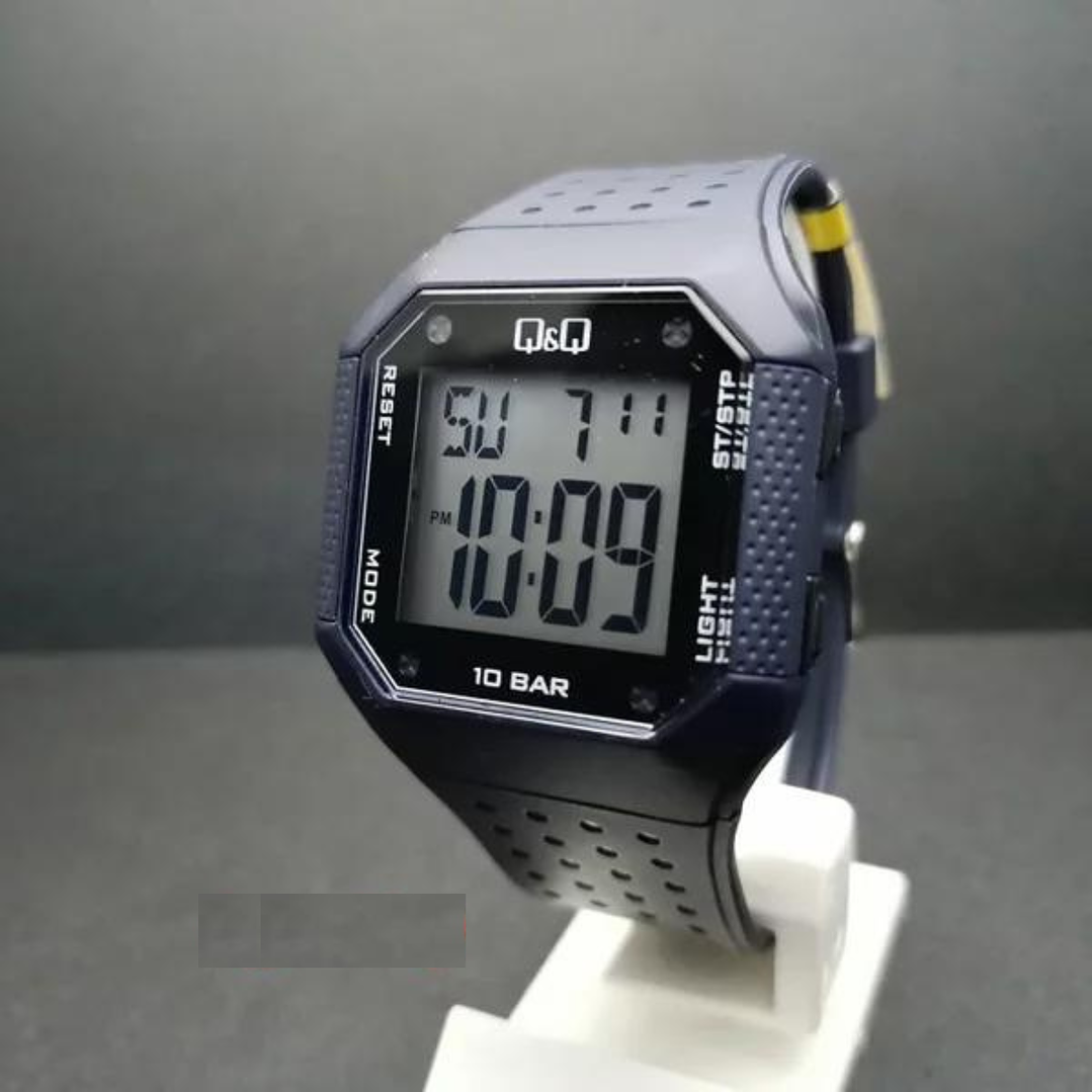 Reloj Q&Q Modelo M158J007Y 3