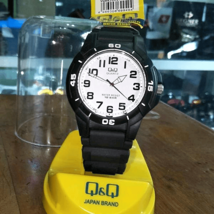 Reloj Q&Q Modelo VQ84J001Y 2