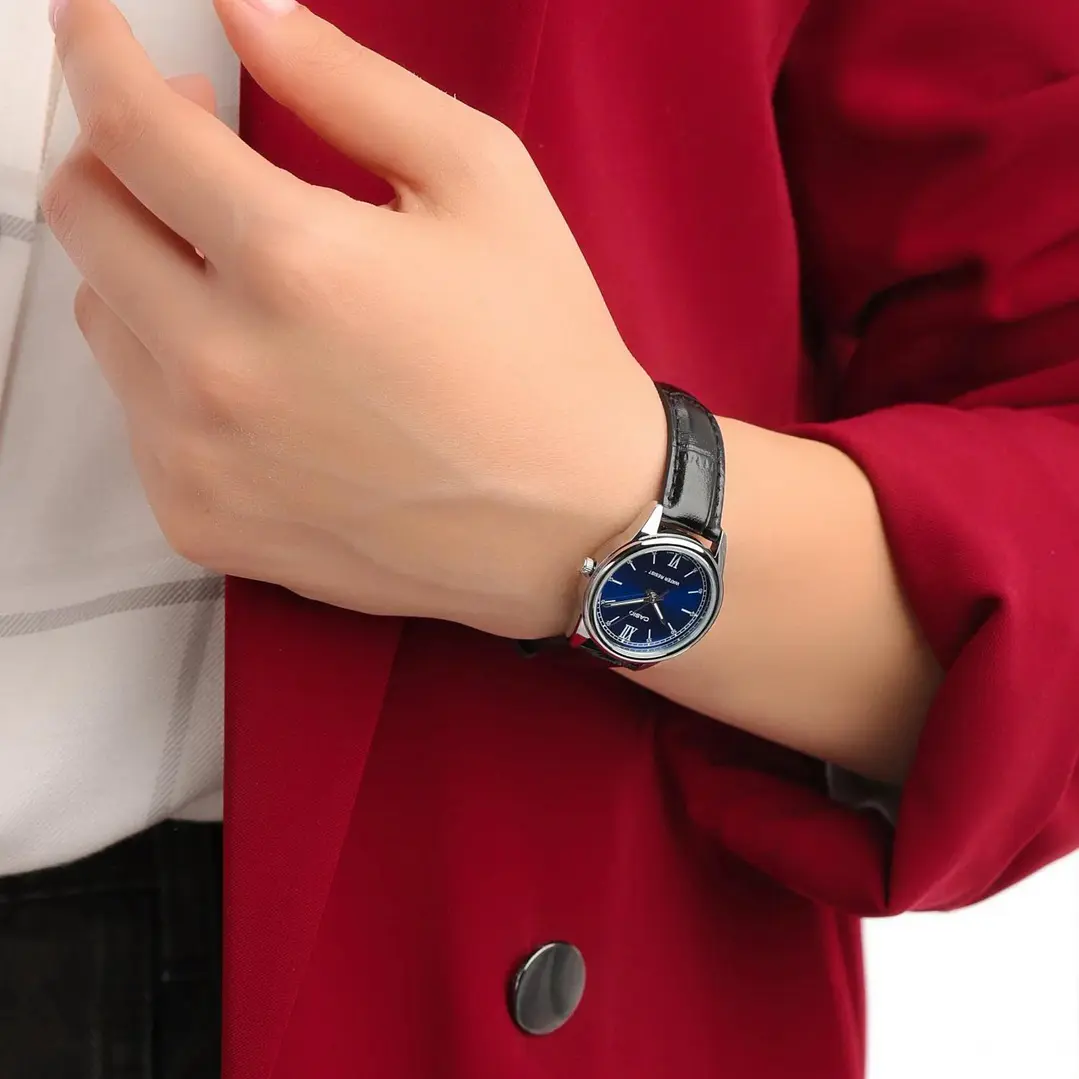 Reloj Casio mujer Modelo LTP-V005L-2B 4