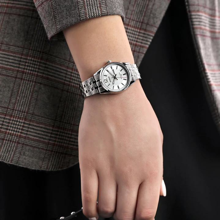 Reloj Casio mujer Modelo LTP-1335D-7AV 4