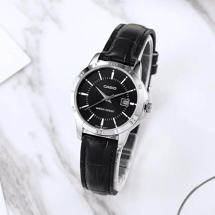 Reloj Casio mujer Modelo LTP-V004L-1A 2