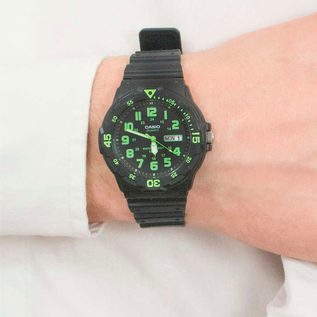 Reloj Casio hombre Modelo MRW-200H-3BV 3