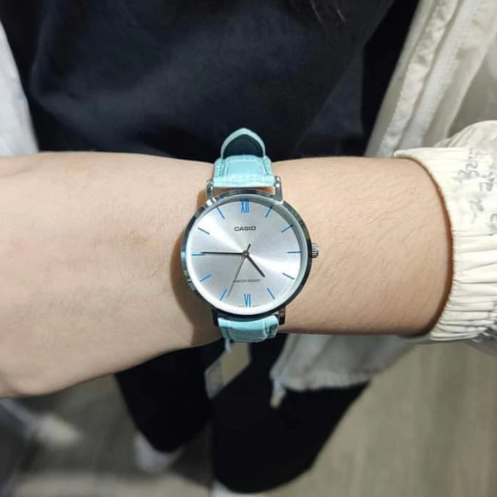 Reloj Casio mujer Modelo LTP-VT01L-7B3 4