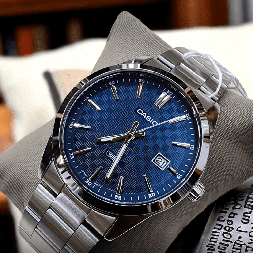 Reloj Casio hombre Modelo MTP-VD03D-2A2 4