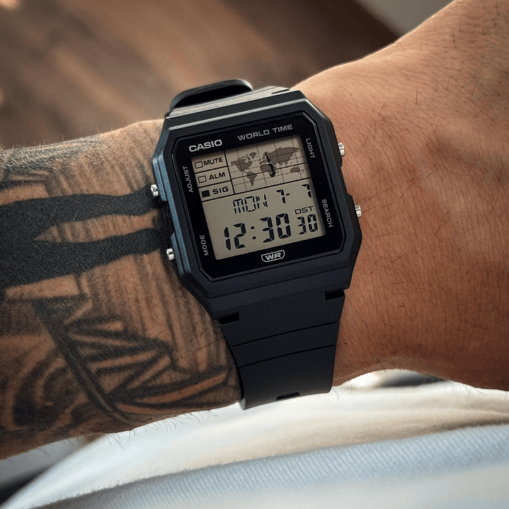 Reloj Casio hombre Modelo LF-30W-1A 4