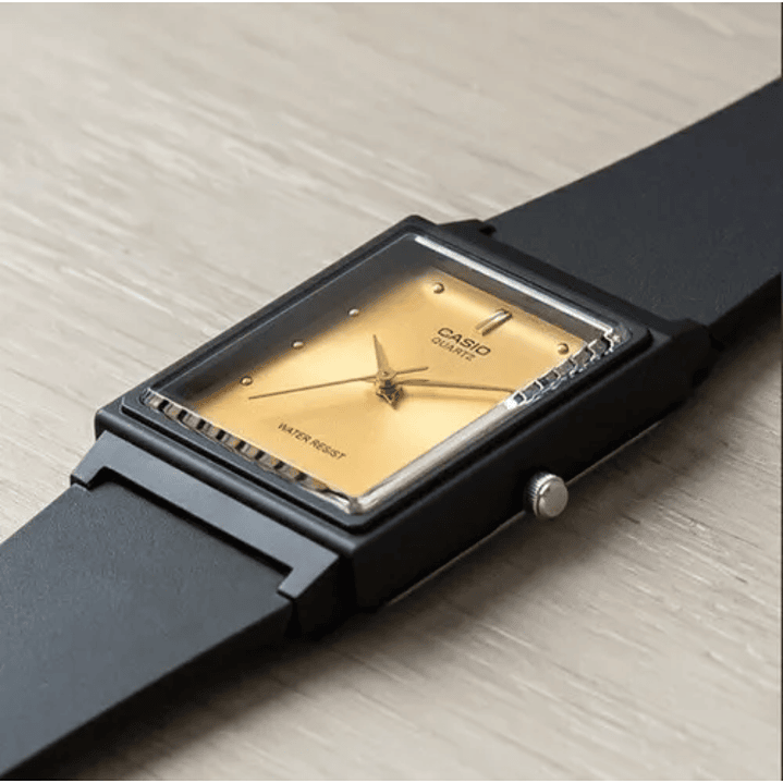 Reloj Casio Modelo MQ-38-9A 3