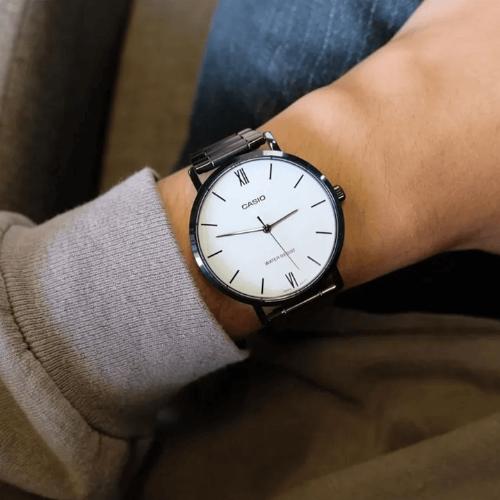 Reloj Casio hombre Modelo MTP-VT01B-7B 4