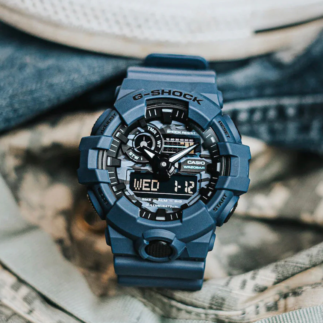 Reloj G-Shock Digital  GA-700CA-2A 3