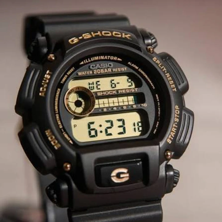 Reloj G-Shock Digital DW-9052GBX-1A9 2