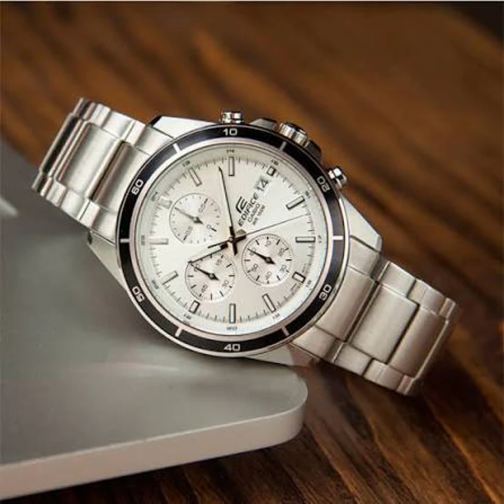 Reloj EDIFICE hombre Modelo EFR-526D-7A 4