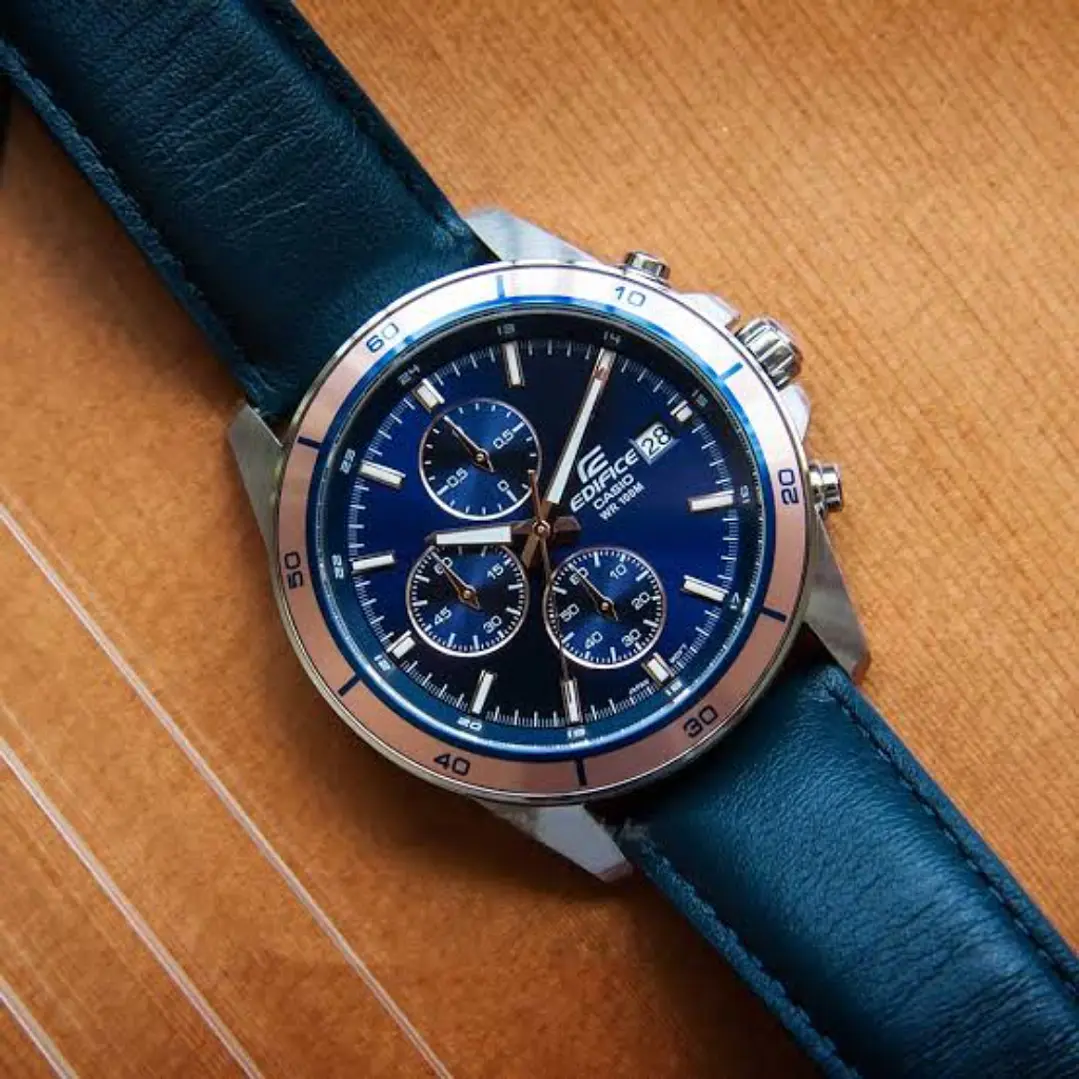Reloj EDIFICE hombre Modelo EFR-526L-2A 2