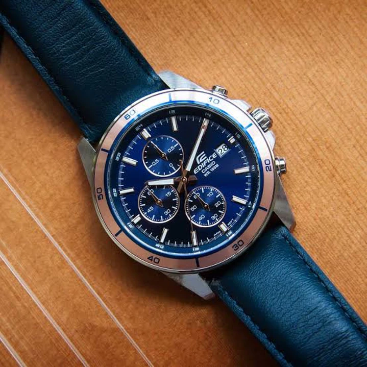 Reloj EDIFICE hombre Modelo EFR-526L-2A 2