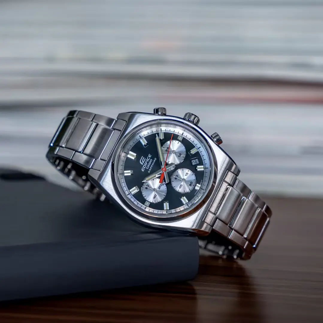 Reloj EDIFICE hombre Modelo EFB-730D-1A 3