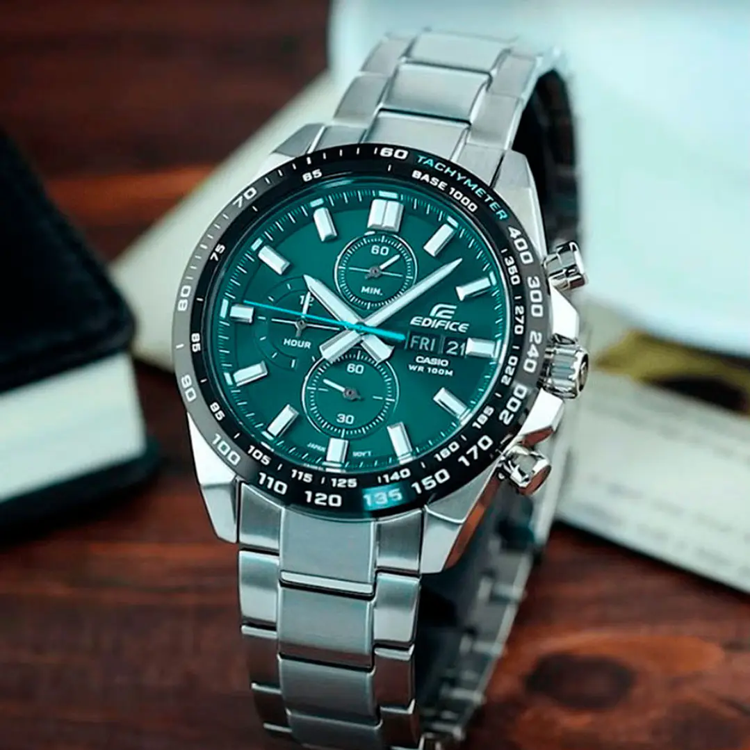 Reloj EDIFICE hombre Modelo EFR-574DB-3A 3