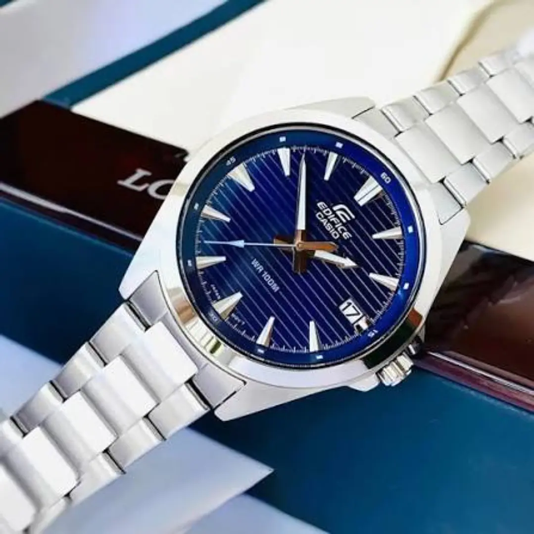 Reloj EDIFICE hombre Modelo EFV-140D-2A 2