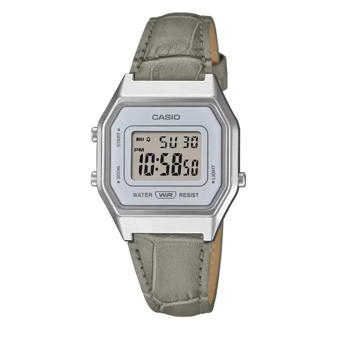 Reloj Casio vintage Modelo LA-680WEL-8A2 1