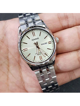 Reloj Casio mujer Modelo LTP-1335D-9AV