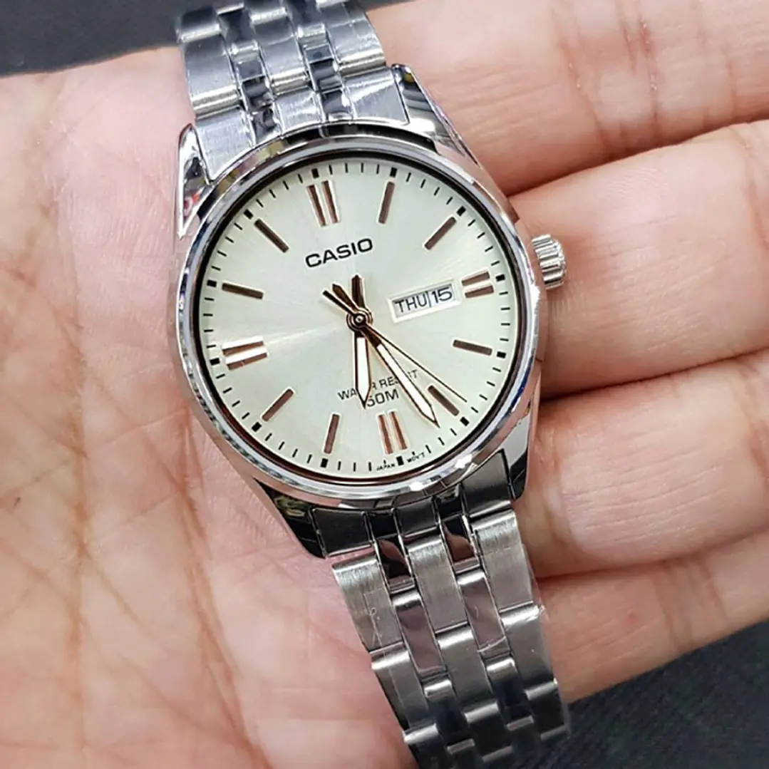 Reloj Casio mujer Modelo LTP-1335D-9AV 2
