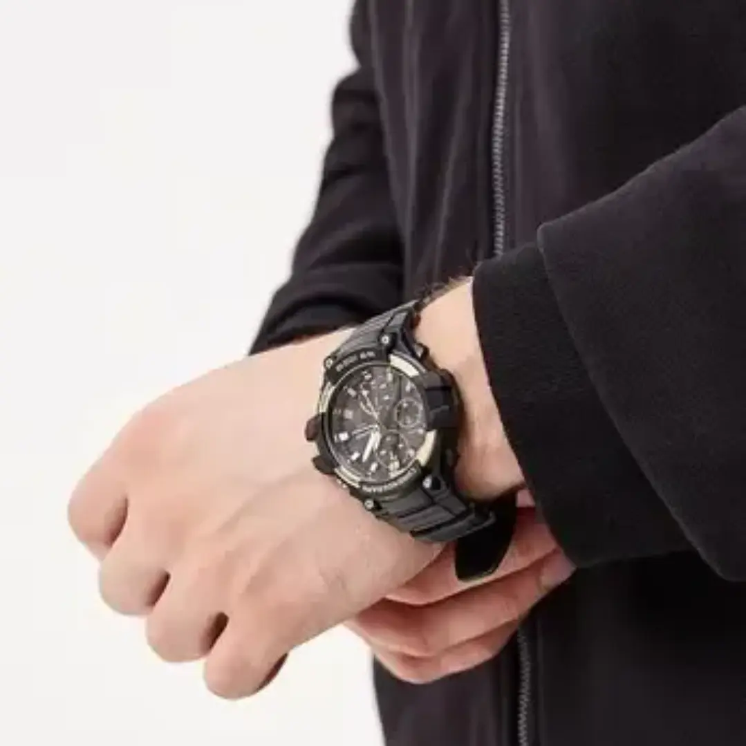 Reloj Casio hombre Modelo MCW-110H-9AV 3
