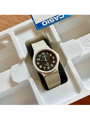 Reloj Casio Modelo MQ-24UC-8B