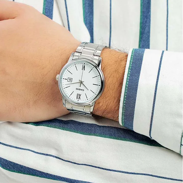 Reloj Casio hombre Modelo MTP-V002D-7B3 4