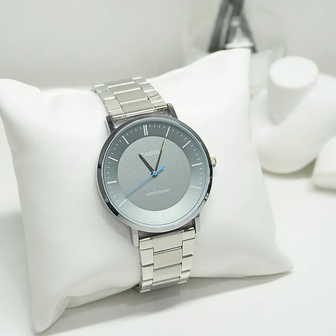 Reloj Casio mujer Modelo MTP-VT04D-8E 2