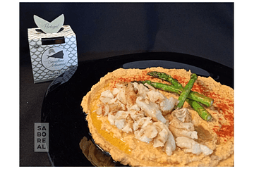 Petiscada of Cod with Hummus
