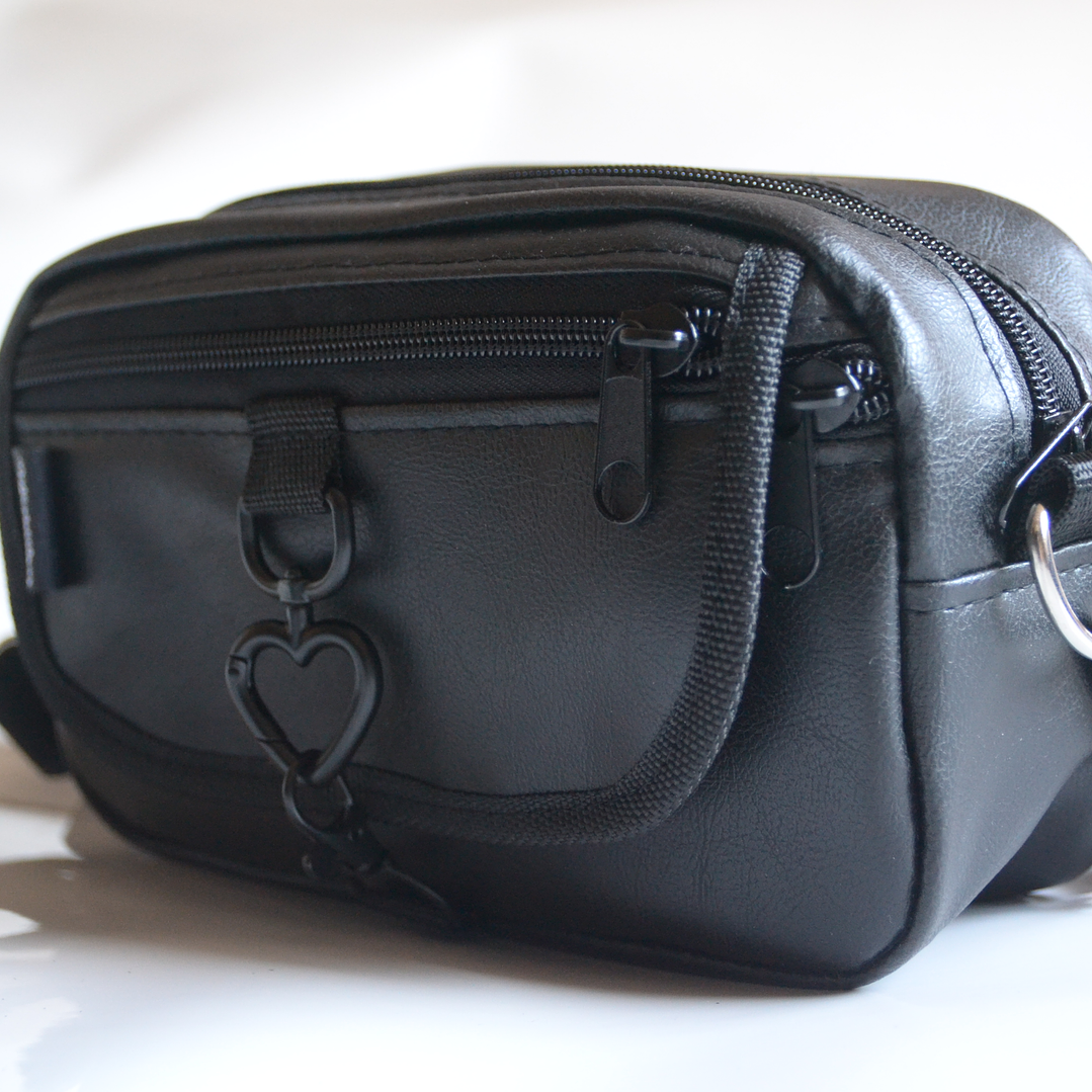 Full función cuerina total black  1